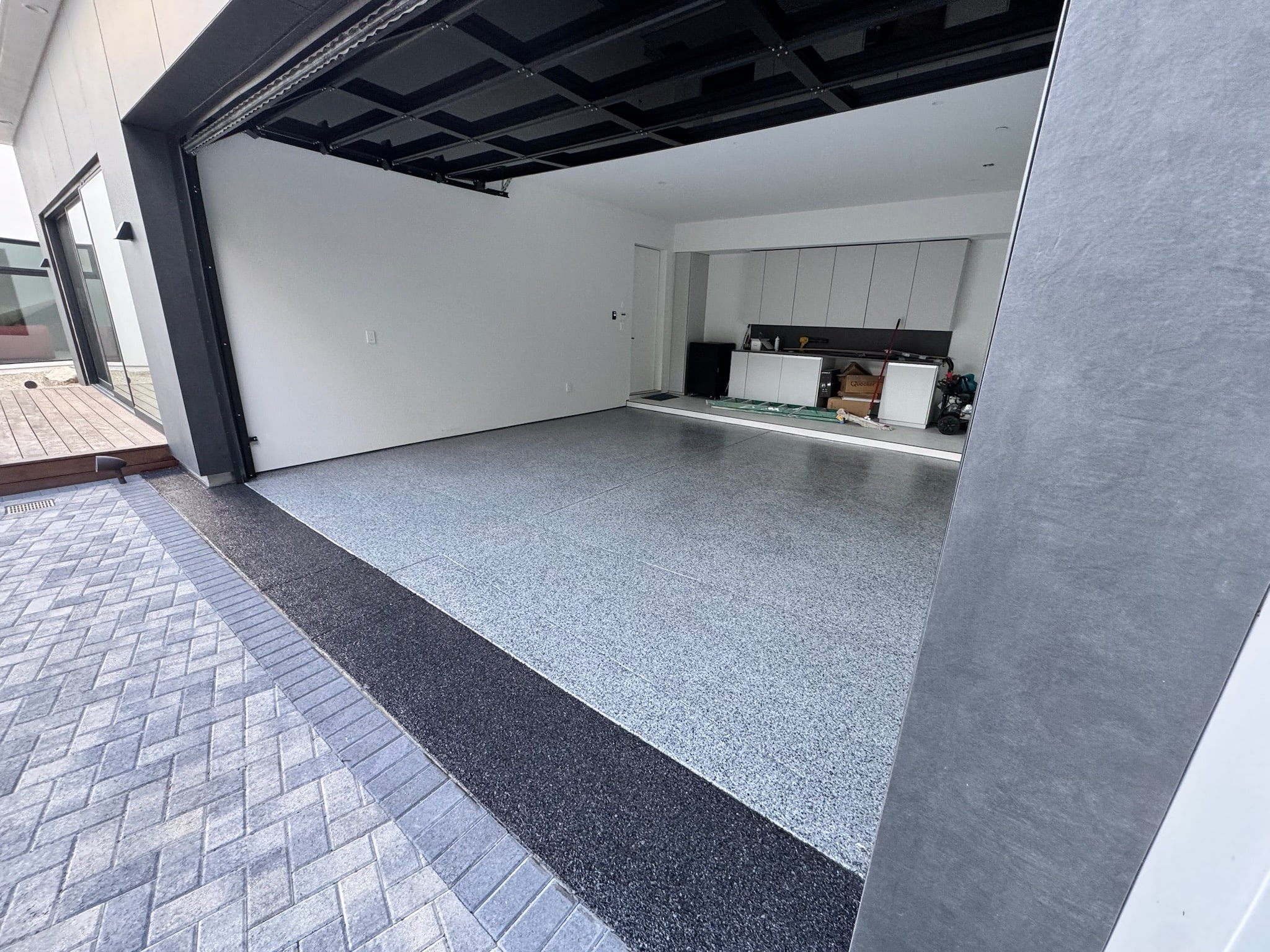 Five Star Epoxy full-broadcast flake garage floor